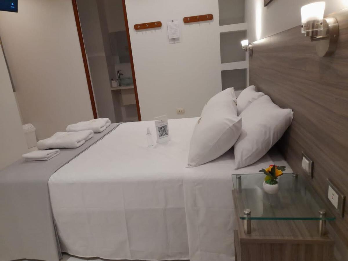 Gran Hotel Millennium San Vicente de Cañete Kültér fotó