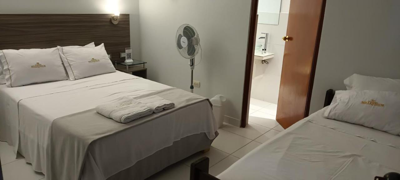 Gran Hotel Millennium San Vicente de Cañete Kültér fotó