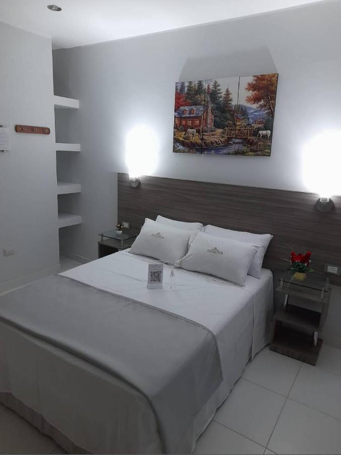 Gran Hotel Millennium San Vicente de Cañete Kültér fotó
