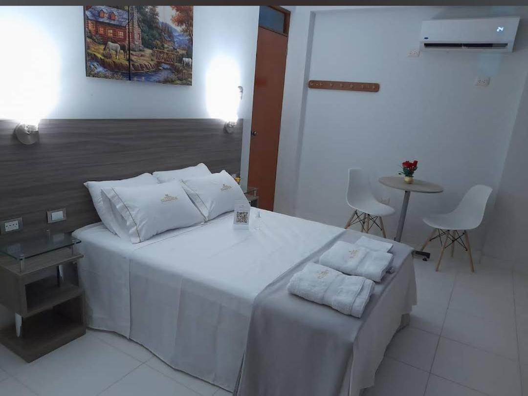 Gran Hotel Millennium San Vicente de Cañete Kültér fotó